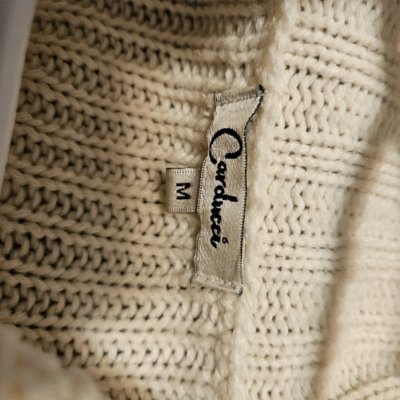 Carducci light cream button up Knit sweater with flared sleeves size Medium - Picture 11 of 12